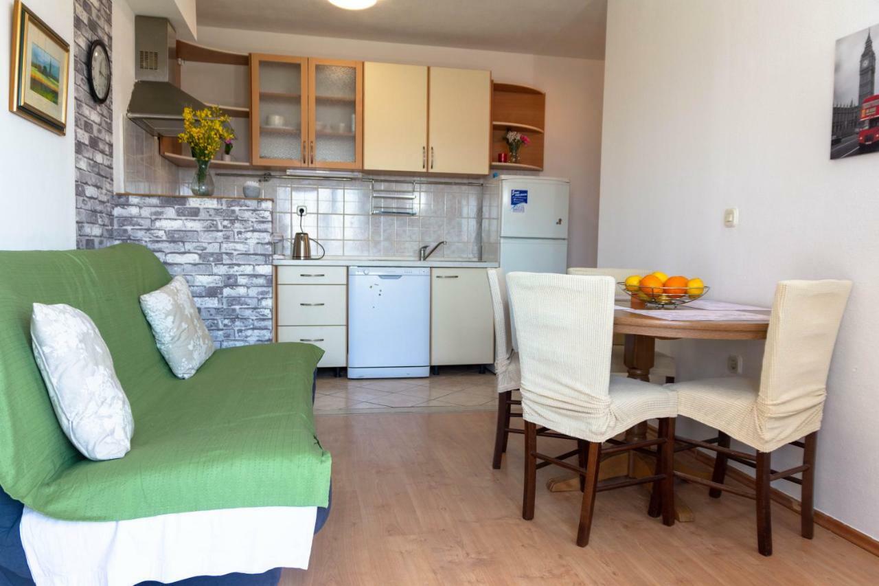 Antonio Apartment